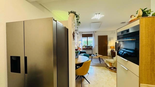 3 chambre Maison de Ville à vendre à Villamartin, Orihuela avec piscine - 279 500 € (Ref: 9671141)