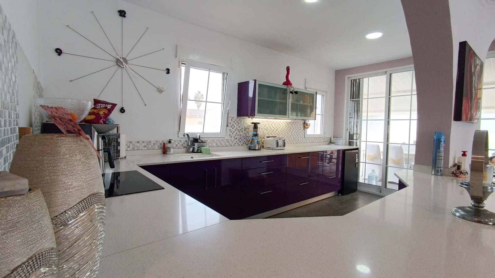 3 Zimmer Villa zu verkaufen in Torrevieja mit Pool - 410.000 € (Ref: 9672181)