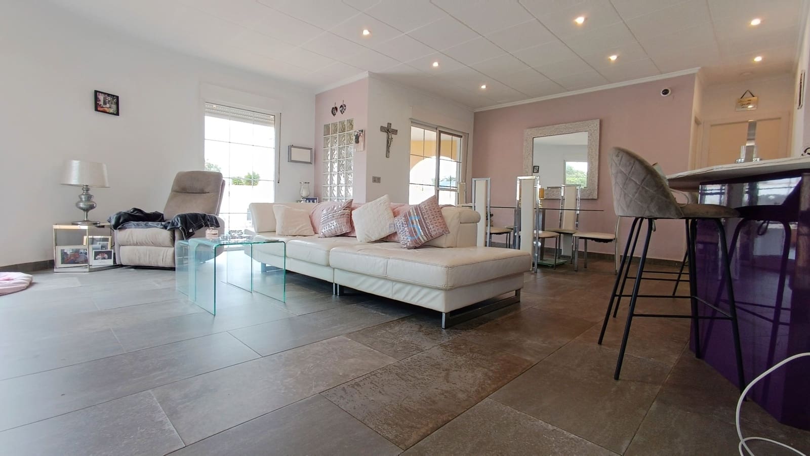 3 Zimmer Villa zu verkaufen in Torrevieja mit Pool - 410.000 € (Ref: 9672181)