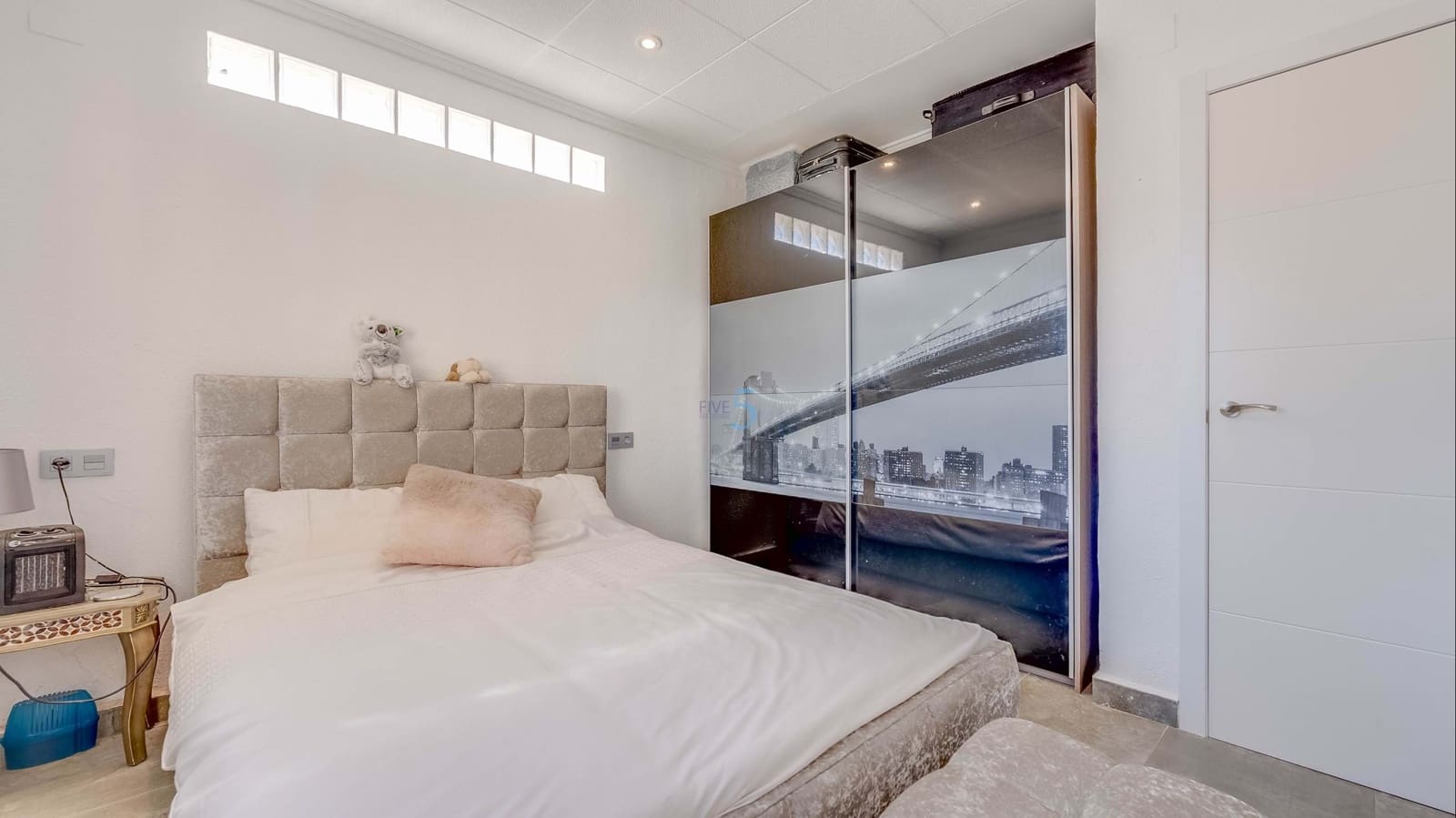 3 chambre Villa/Maison à vendre à Torrevieja avec piscine - 410 000 € (Ref: 9672181)
