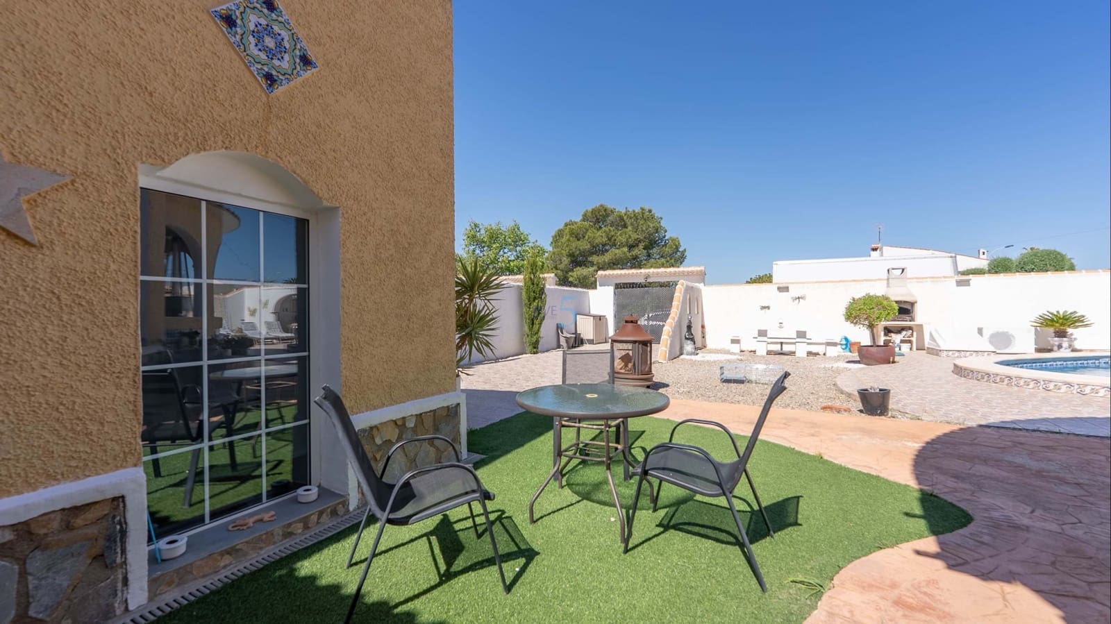 3 chambre Villa/Maison à vendre à Torrevieja avec piscine - 410 000 € (Ref: 9672181)