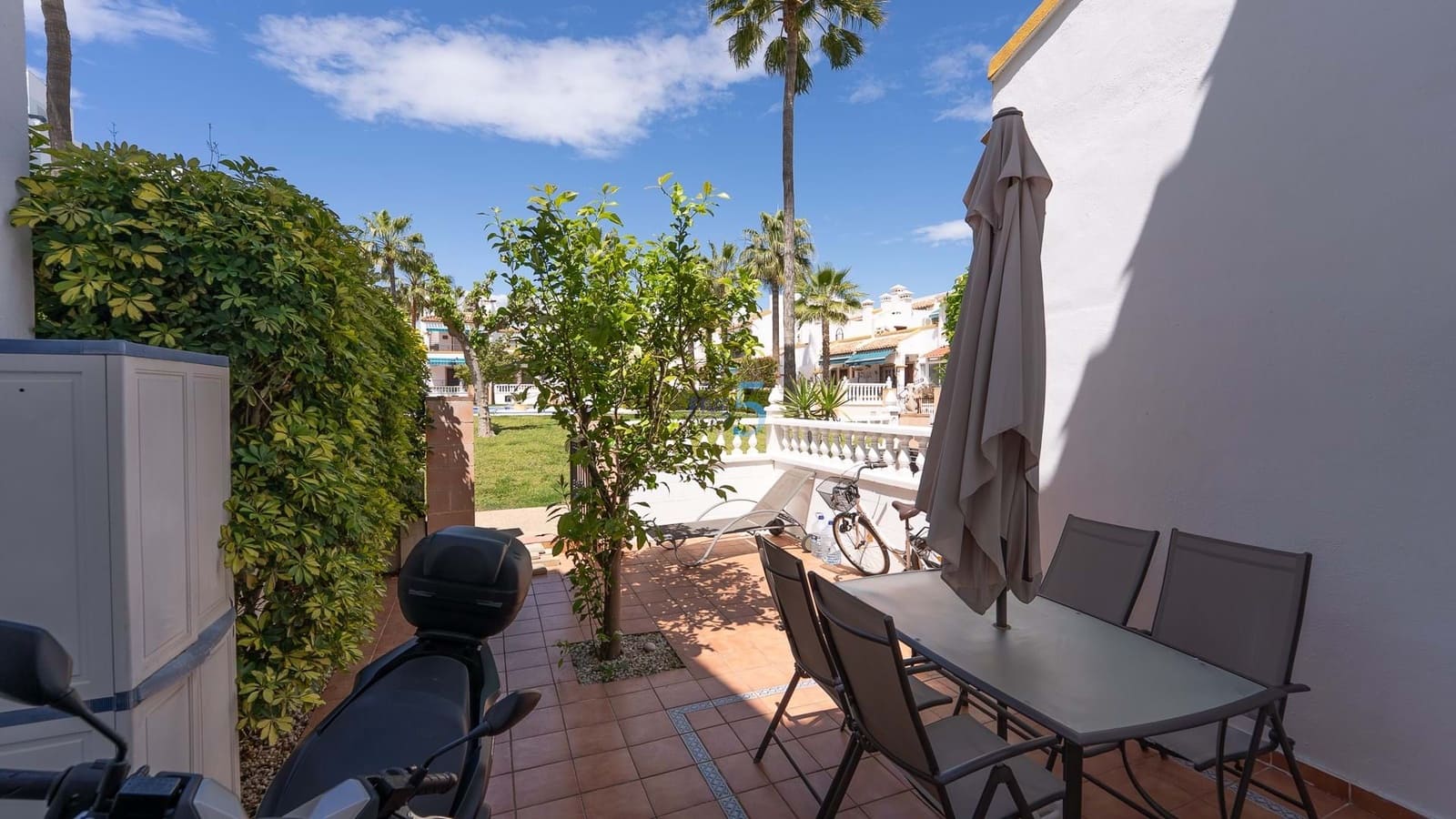 2 bedroom Townhouse for sale in Los Dolses with pool - € 209,000 (Ref: 9675133)