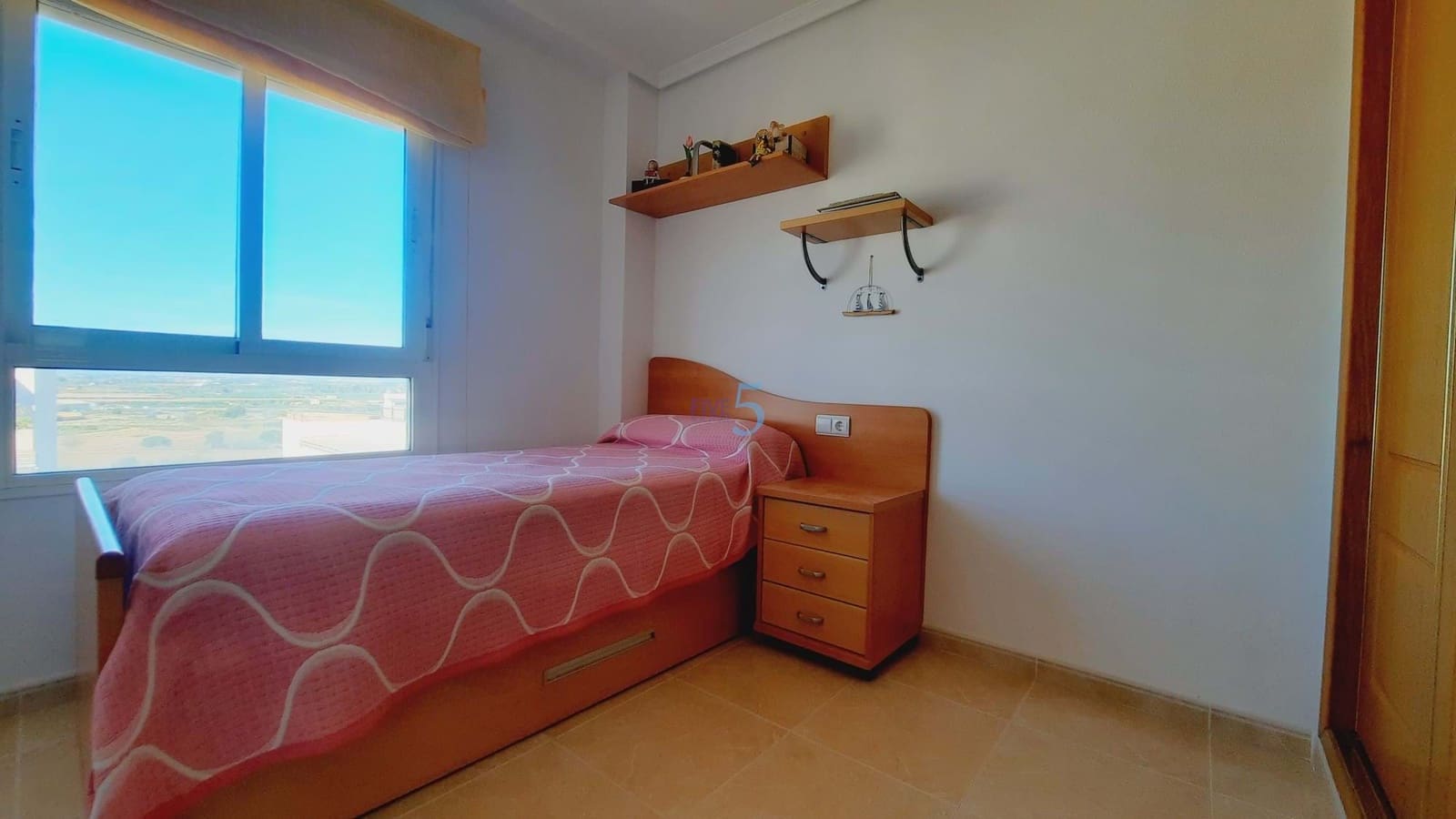 2 bedroom Apartment for sale in Guardamar del Segura with pool garage - € 240,000 (Ref: 9675994)