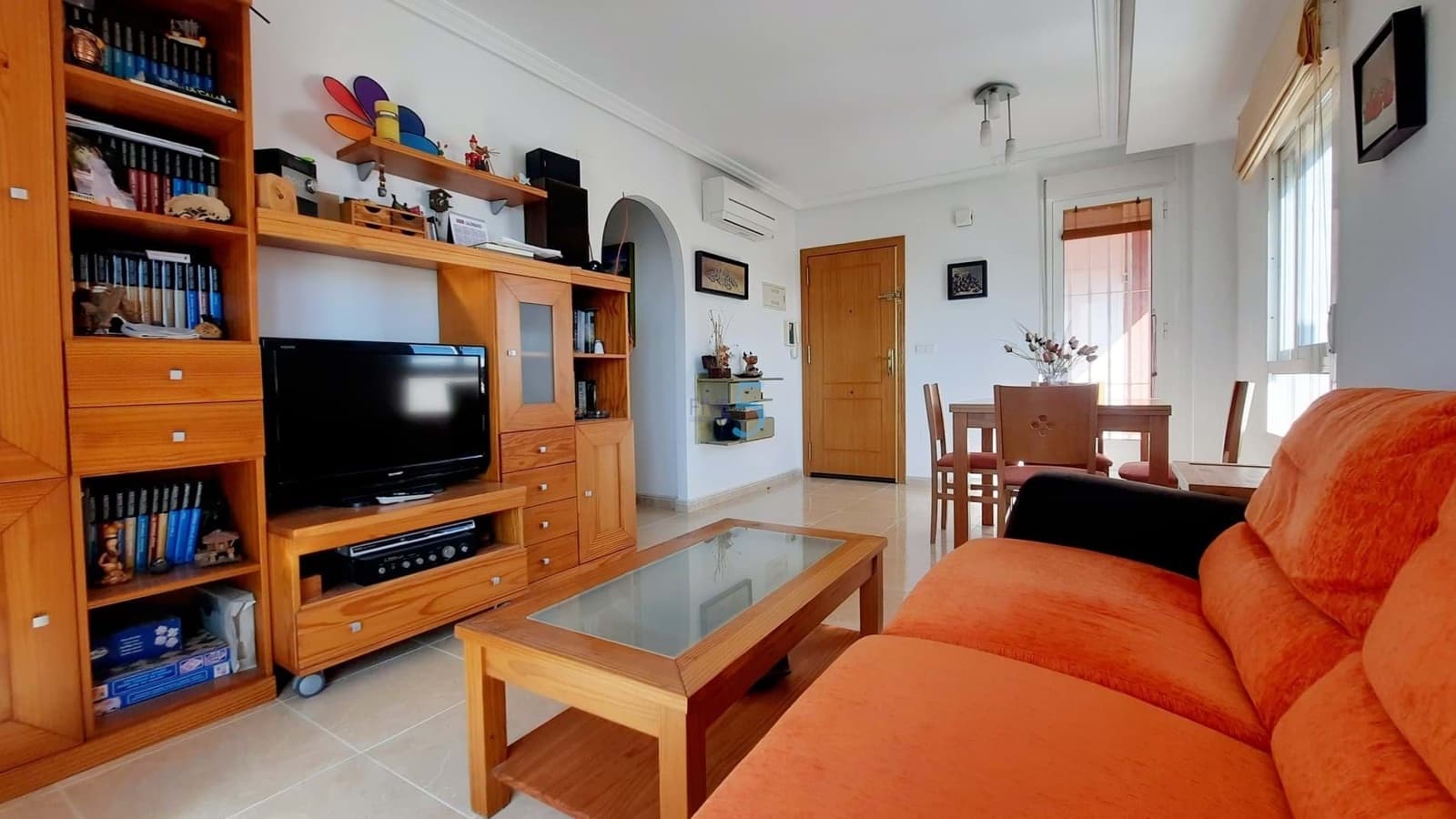 2 bedroom Apartment for sale in Guardamar del Segura with pool garage - € 240,000 (Ref: 9675994)