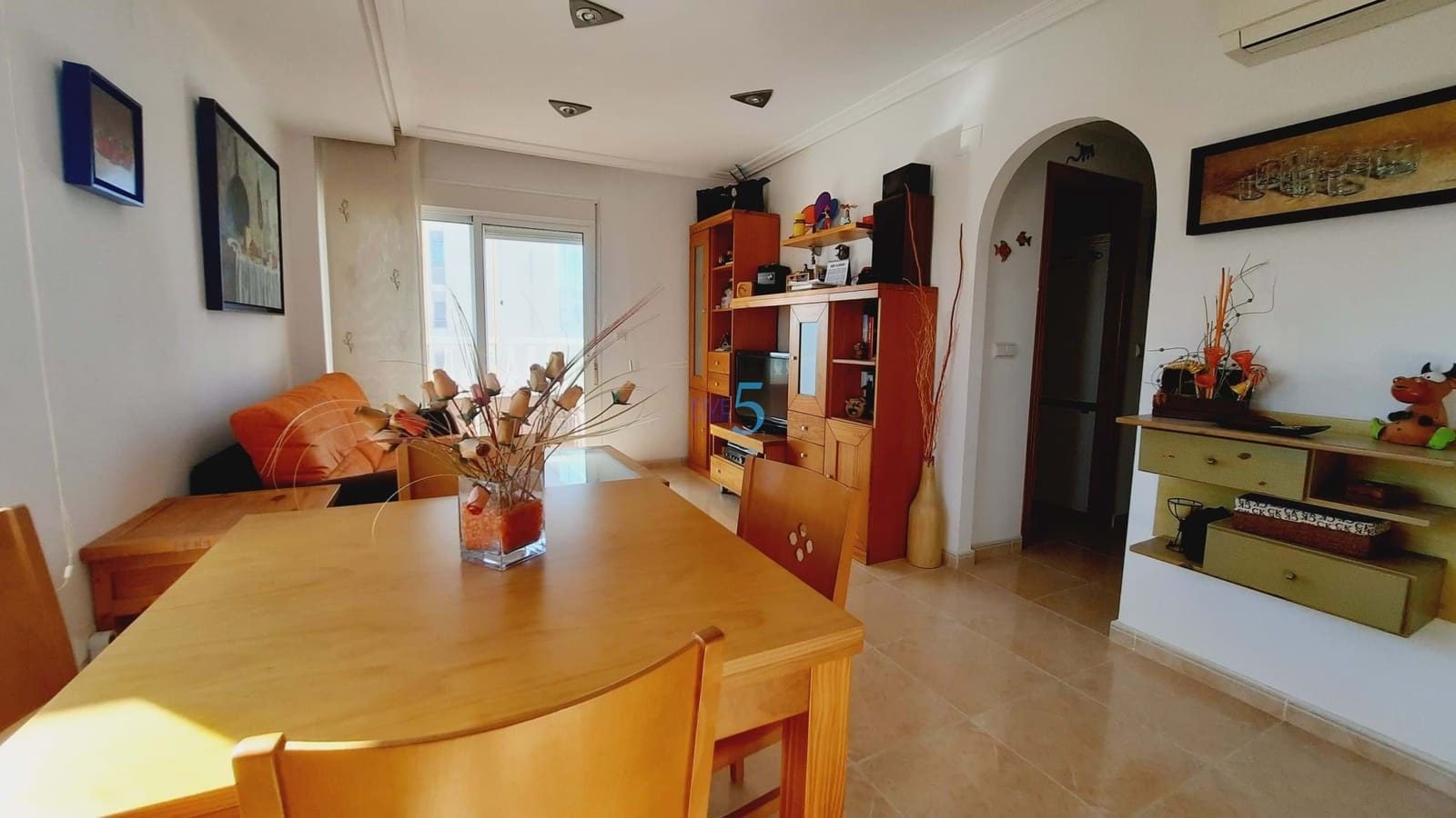 2 bedroom Apartment for sale in Guardamar del Segura with pool garage - € 240,000 (Ref: 9675994)