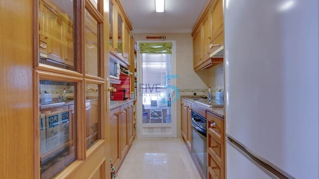 2 bedroom Apartment for sale in Guardamar del Segura with pool garage - € 225,000 (Ref: 9675994)