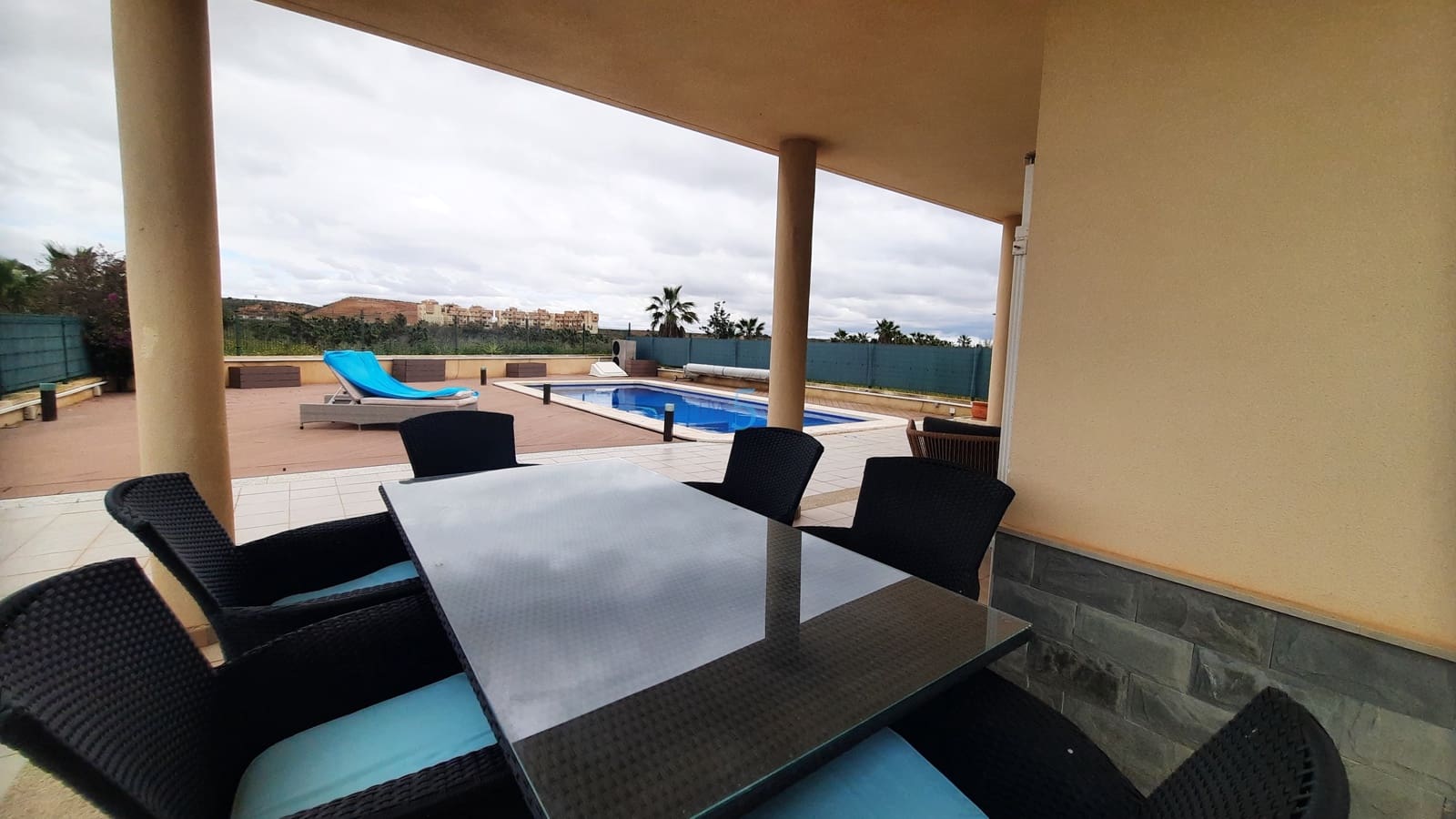 4 Zimmer Villa zu verkaufen in La Tercia mit Pool - 299.999 € (Ref: 9676335)