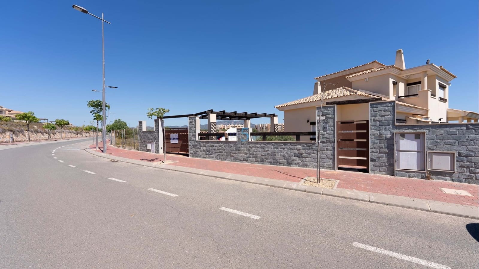 4 Zimmer Villa zu verkaufen in La Tercia mit Pool - 325.000 € (Ref: 9676335)