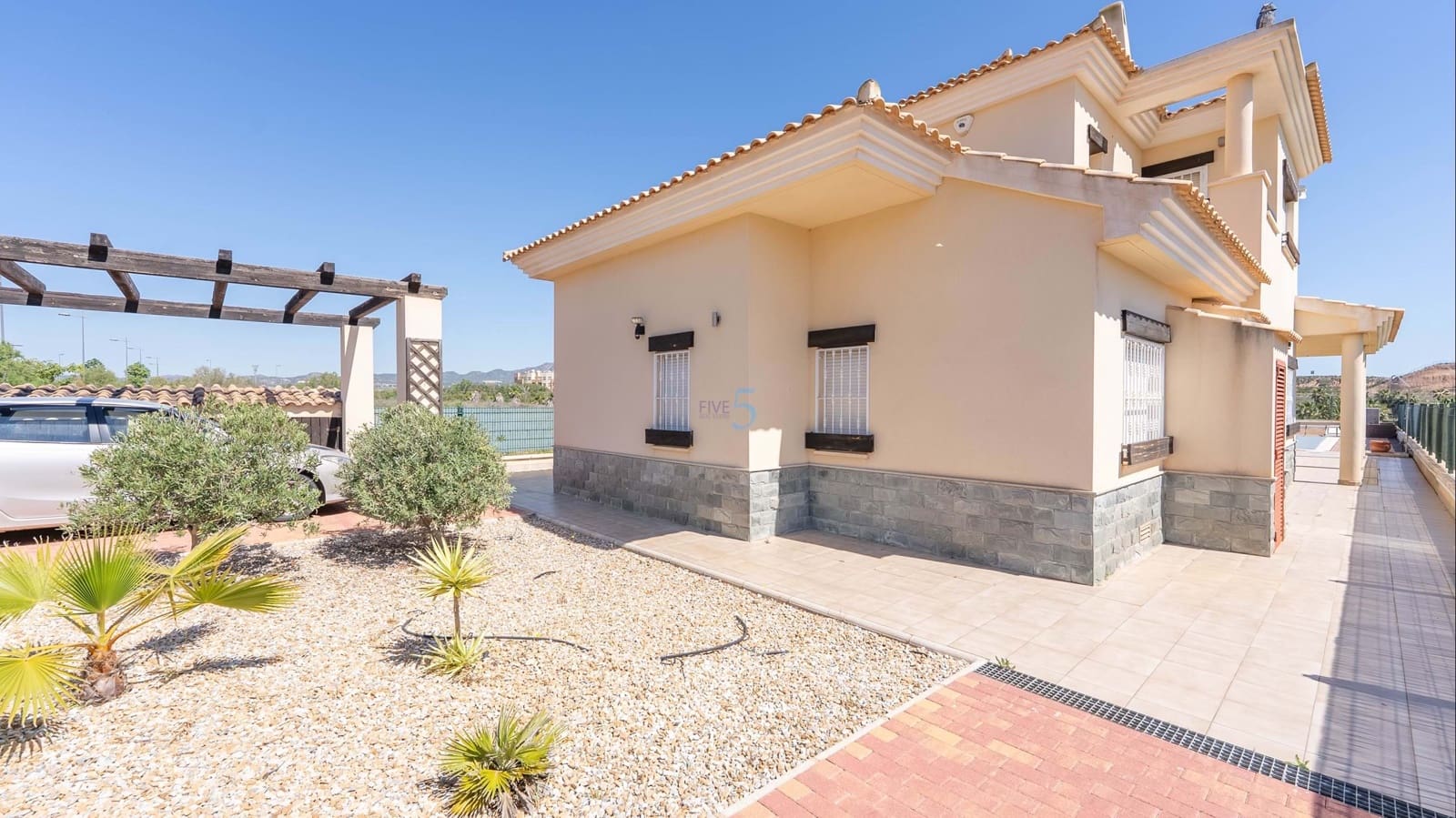 4 Zimmer Villa zu verkaufen in La Tercia mit Pool - 325.000 € (Ref: 9676335)