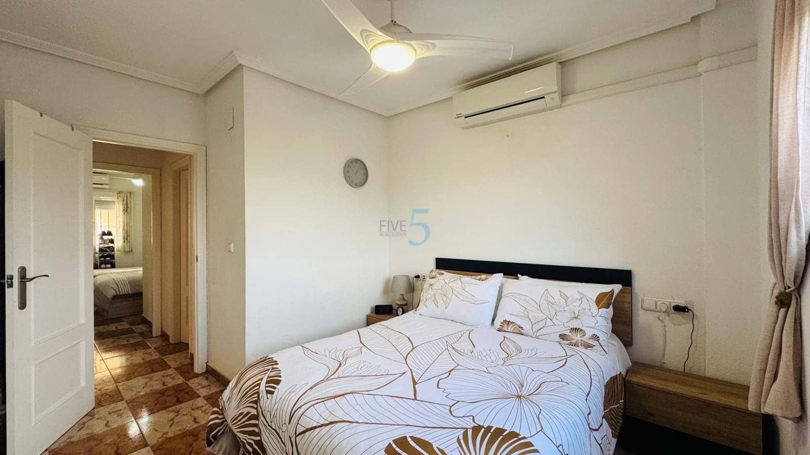 2 soveværelse Lejlighed til salg i La Zenia med swimmingpool garage - € 158.750 (Ref: 9676520)