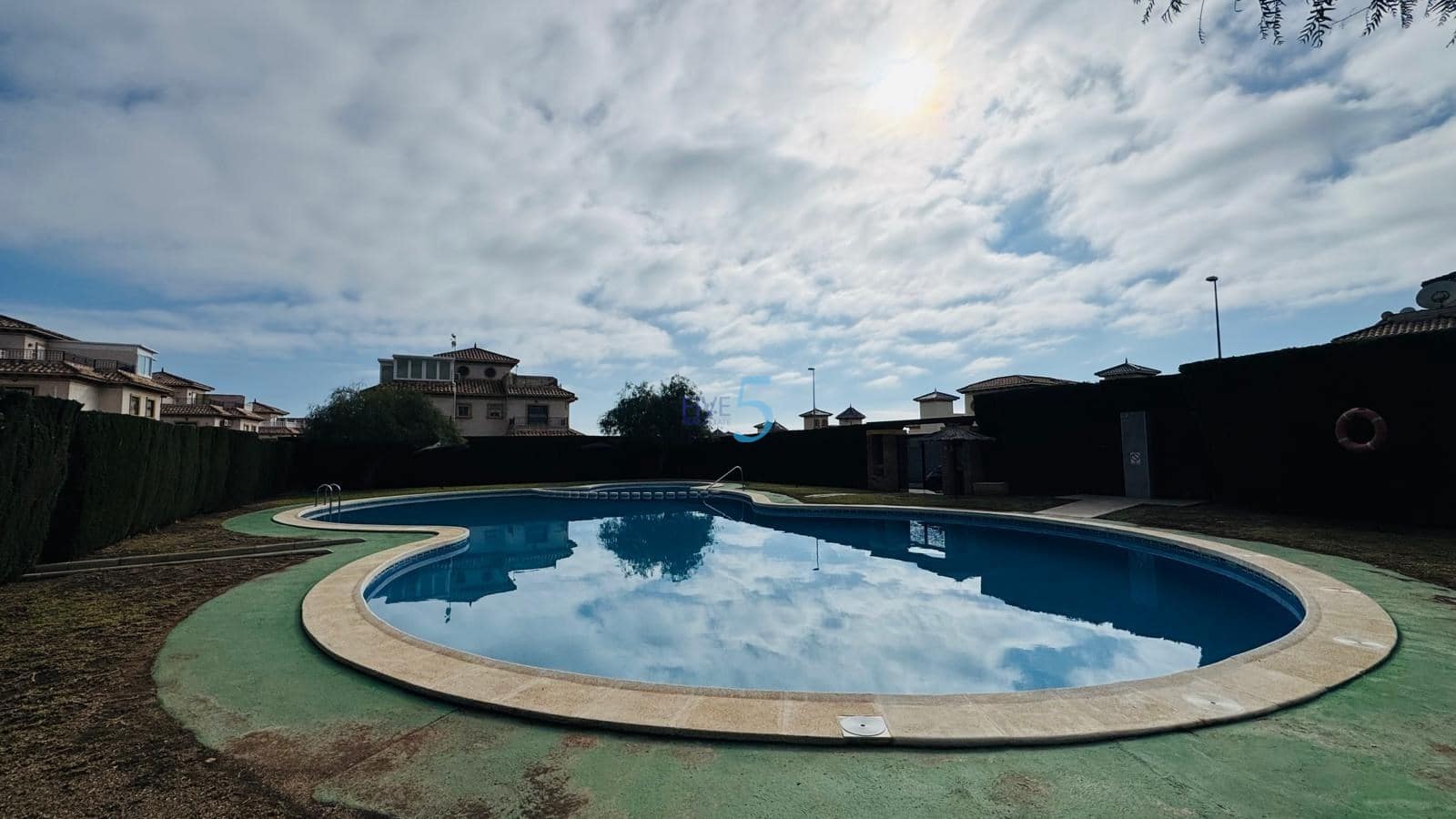 2 soveværelse Lejlighed til salg i La Zenia med swimmingpool garage - € 158.750 (Ref: 9676520)