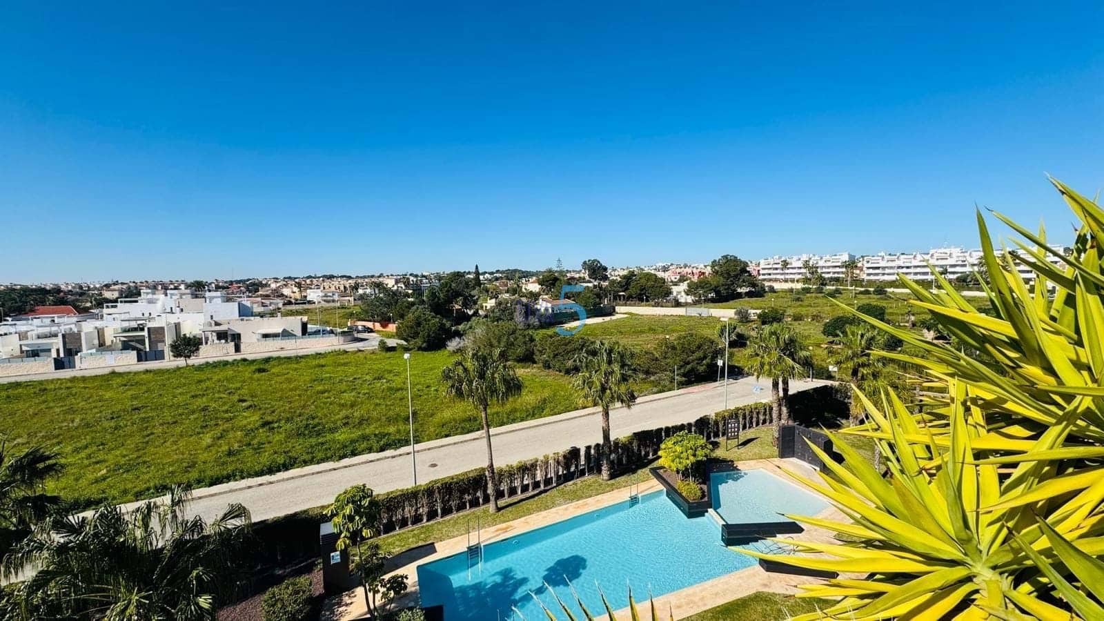 3 slaapkamer Appartement te koop in Los Dolses met zwembad garage - € 639.000 (Ref: 9678215)