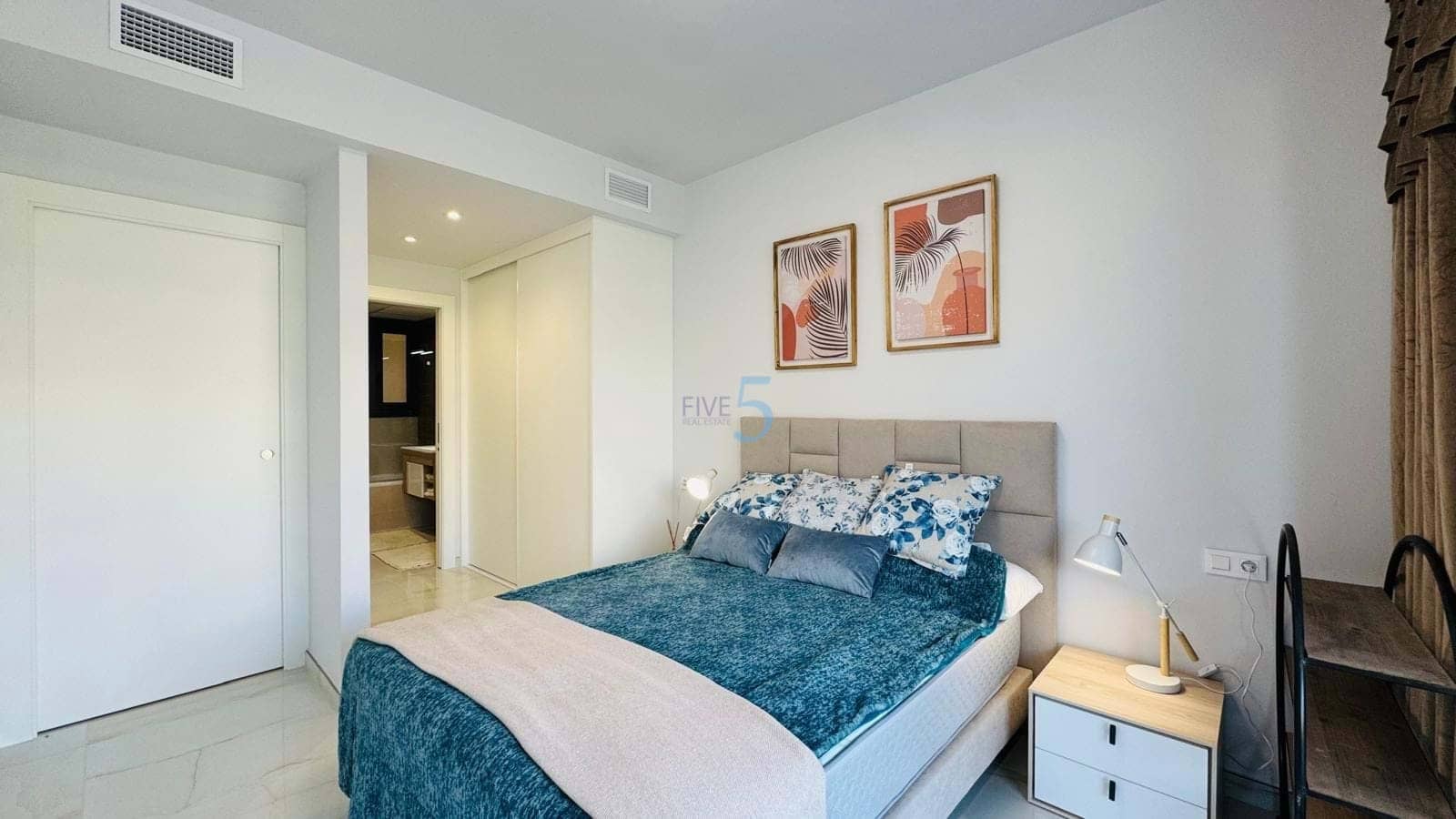 3 soverom Leilighet til salgs i Playa Flamenca med svømmebasseng garasje - € 589 900 (Ref: 9680616)