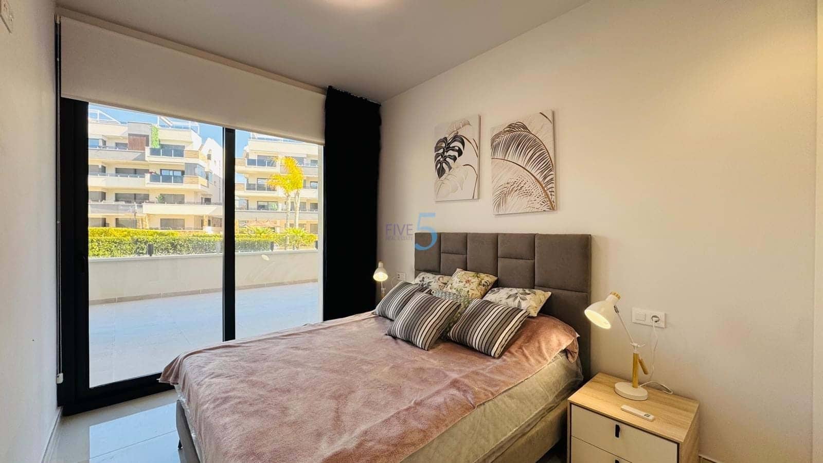 3 soverom Leilighet til salgs i Playa Flamenca med svømmebasseng garasje - € 589 900 (Ref: 9680616)