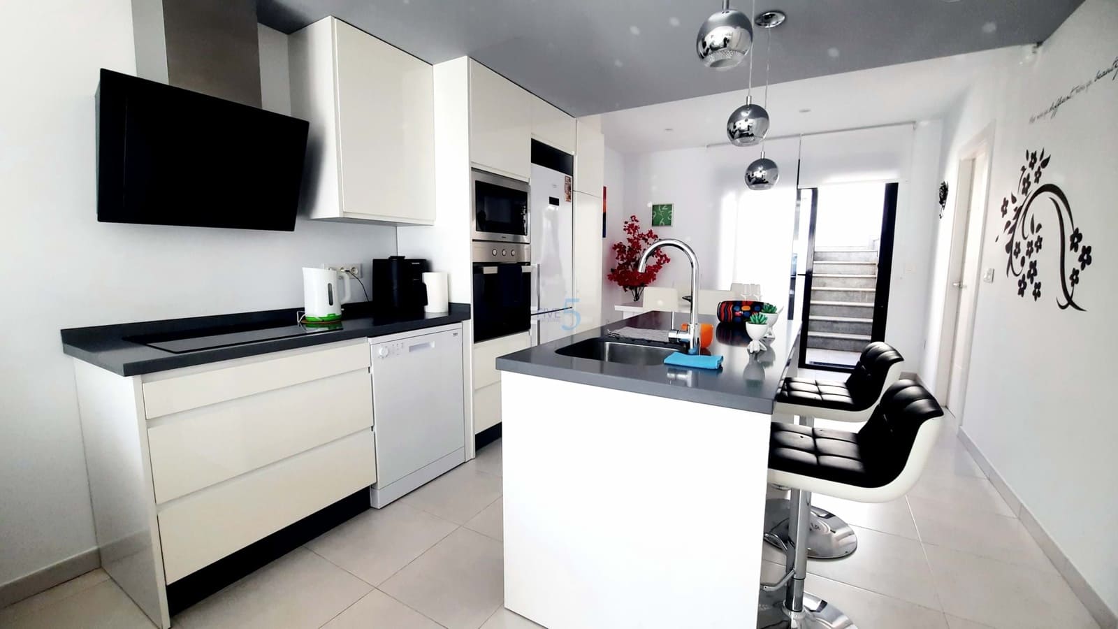 2 slaapkamer Appartement te koop in Lo Pagan met zwembad garage - € 220.000 (Ref: 9685750)