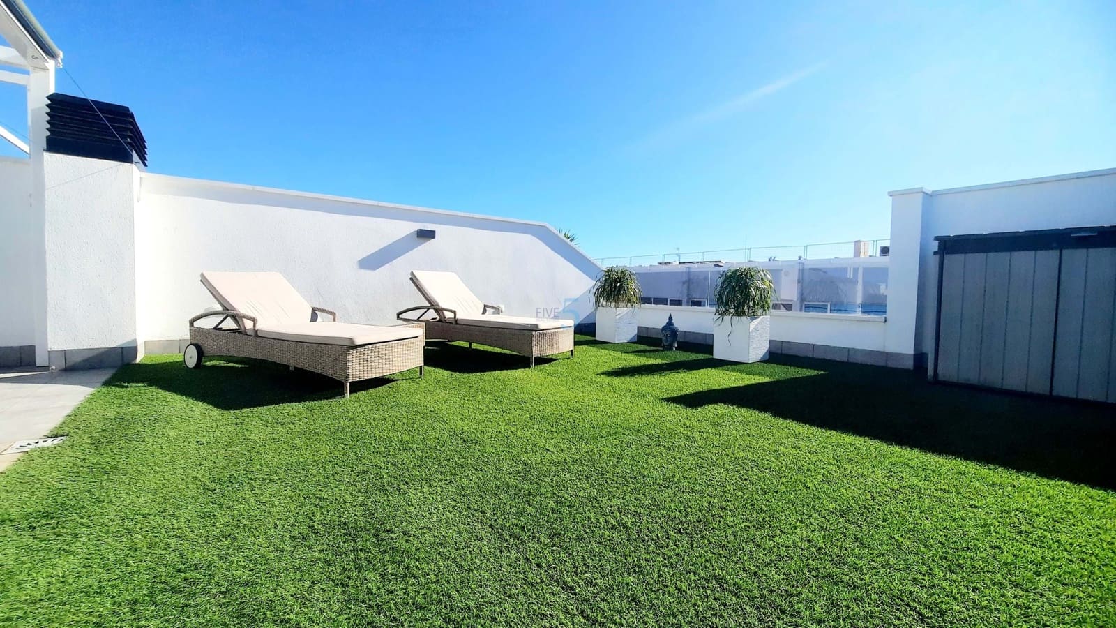 2 slaapkamer Appartement te koop in Lo Pagan met zwembad garage - € 220.000 (Ref: 9685750)