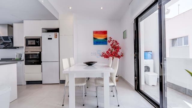 2 slaapkamer Appartement te koop in Lo Pagan, San Pedro del Pinatar met zwembad garage - € 220.000 (Ref: 9685750)