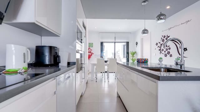 2 slaapkamer Appartement te koop in Lo Pagan, San Pedro del Pinatar met zwembad garage - € 220.000 (Ref: 9685750)