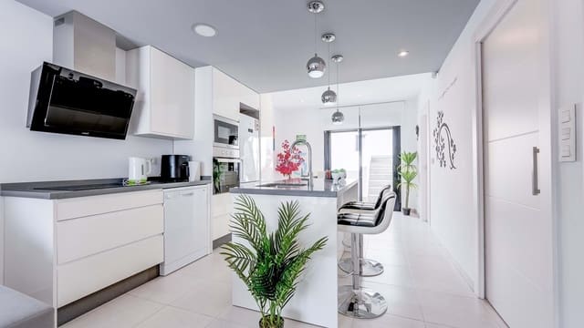 2 slaapkamer Appartement te koop in Lo Pagan, San Pedro del Pinatar met zwembad garage - € 220.000 (Ref: 9685750)