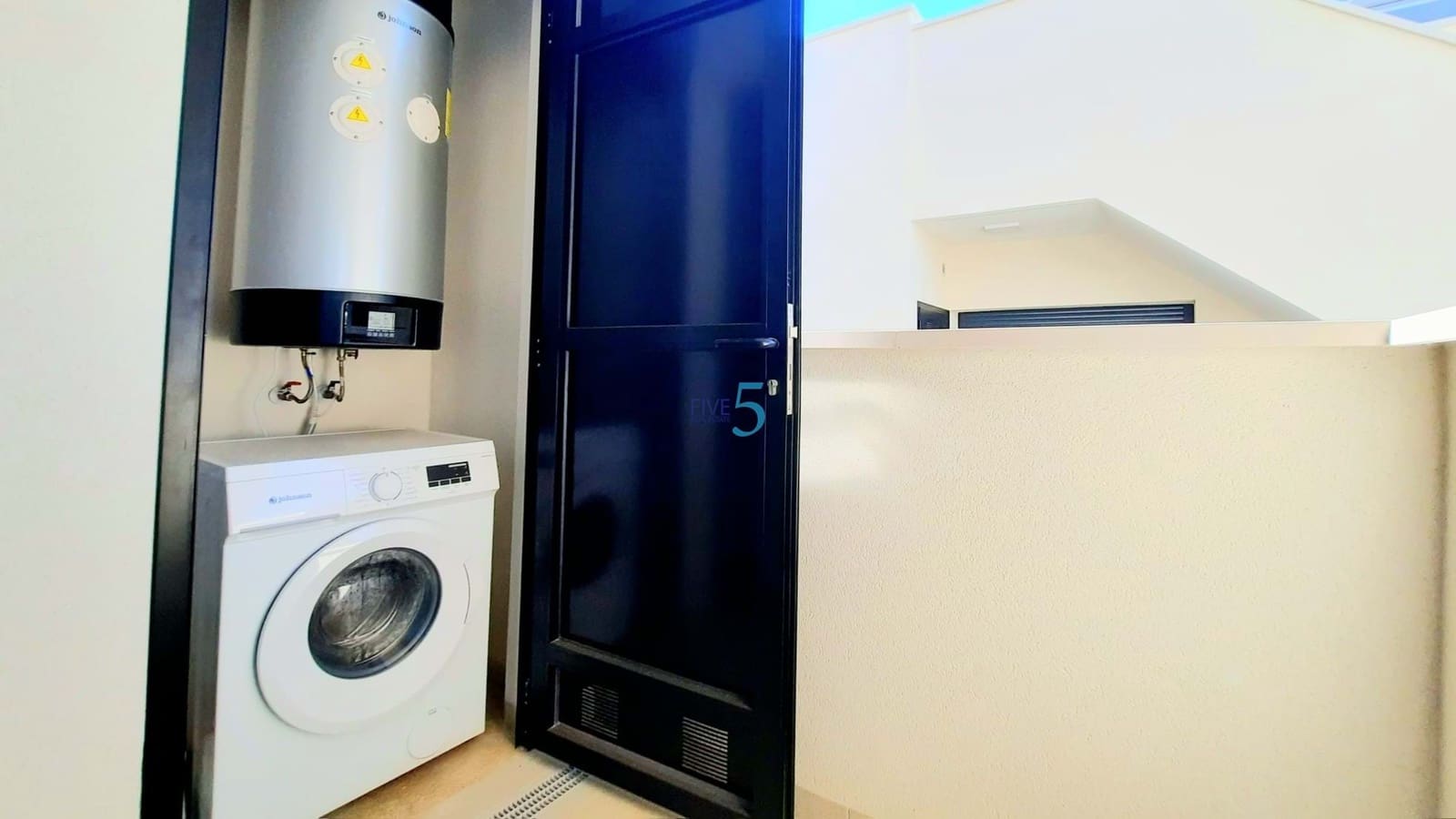 2 soverom Leilighet til salgs i Los Altos med svømmebasseng garasje - € 334 500 (Ref: 9687672)