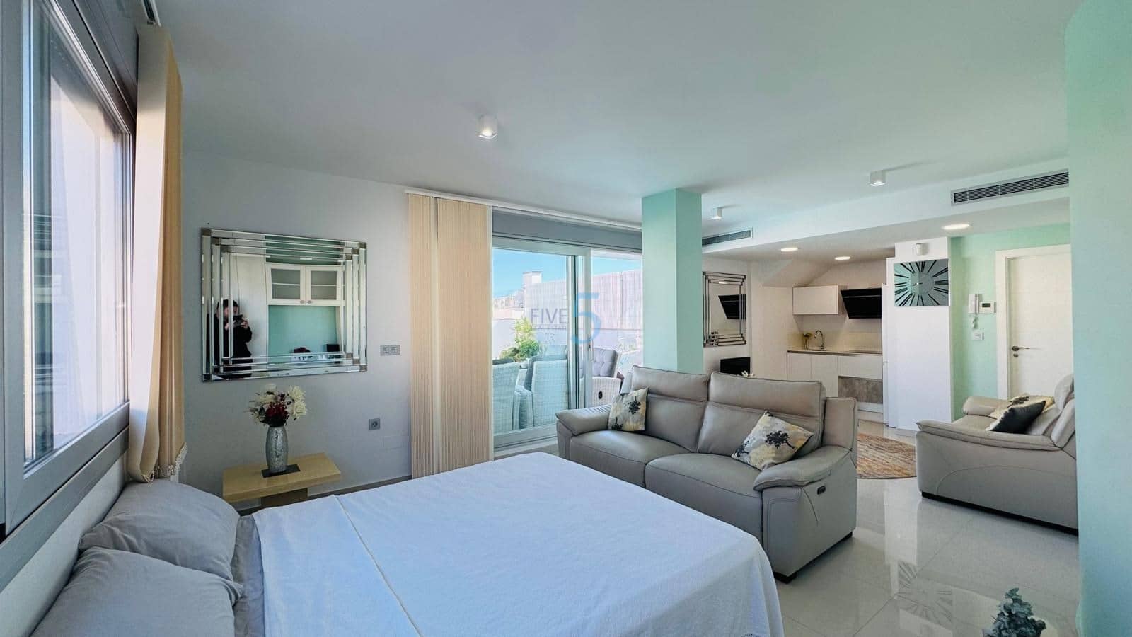 3 soverom Villa til salgs i Villamartin med svømmebasseng garasje - € 550 000 (Ref: 9687673)