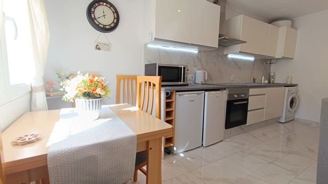 3 makuuhuone Omakotitalo myytävänä paikassa San Fulgencio - 159 999 € (Ref: 9688496)