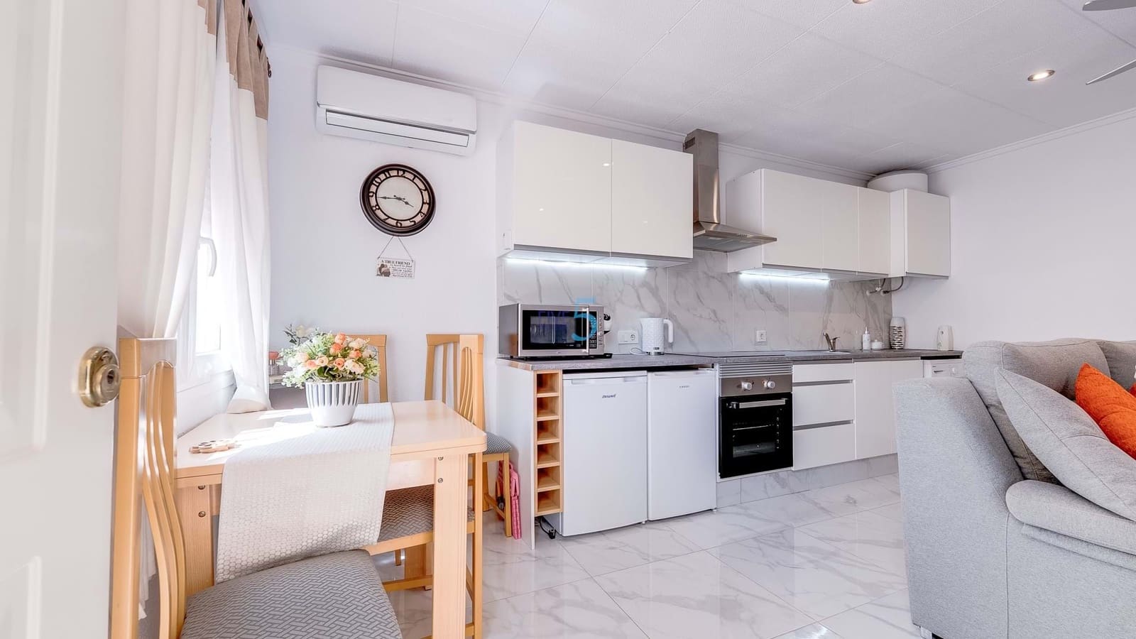 3 bedroom Townhouse for sale in San Fulgencio - € 159,999 (Ref: 9688496)