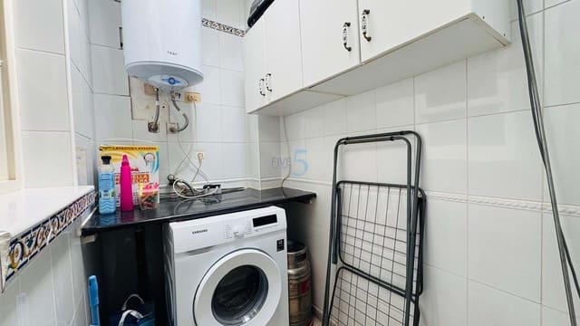 2 bedroom Bungalow for sale in Torrevieja - € 114,000 (Ref: 9694288)