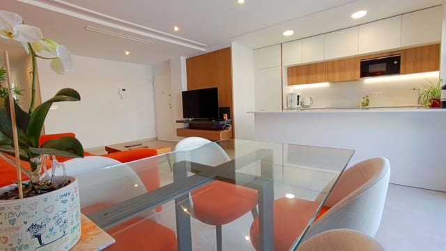 3 soveværelse Lejlighed til salg i Torrevieja med swimmingpool garage - € 399.000 (Ref: 9694289)