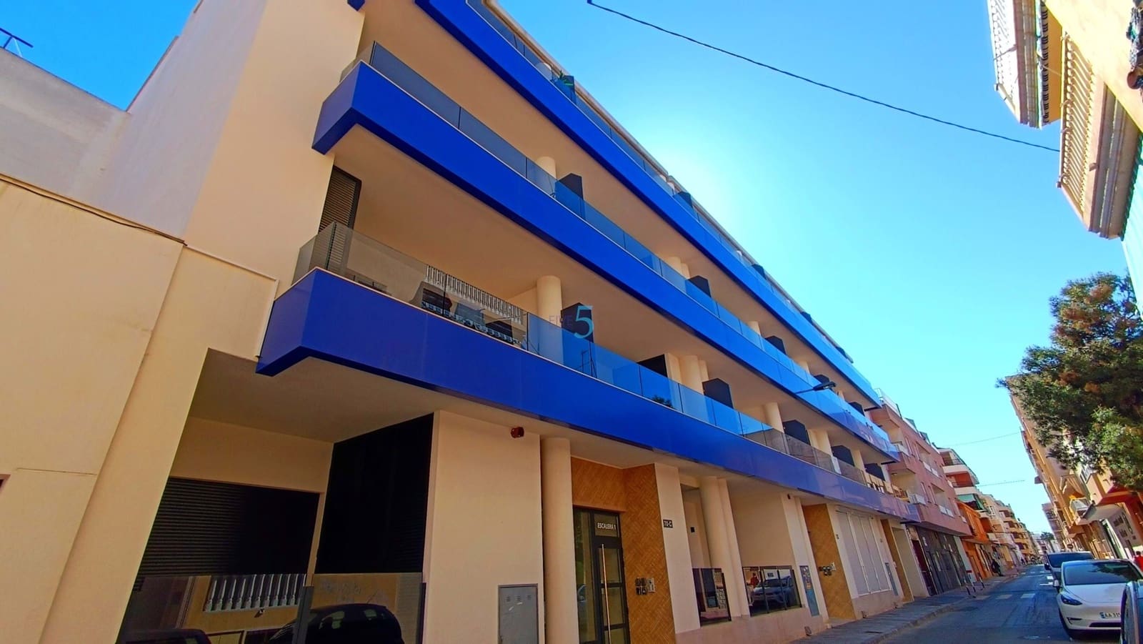 3 soveværelse Lejlighed til salg i Torrevieja med swimmingpool garage - € 399.000 (Ref: 9694289)