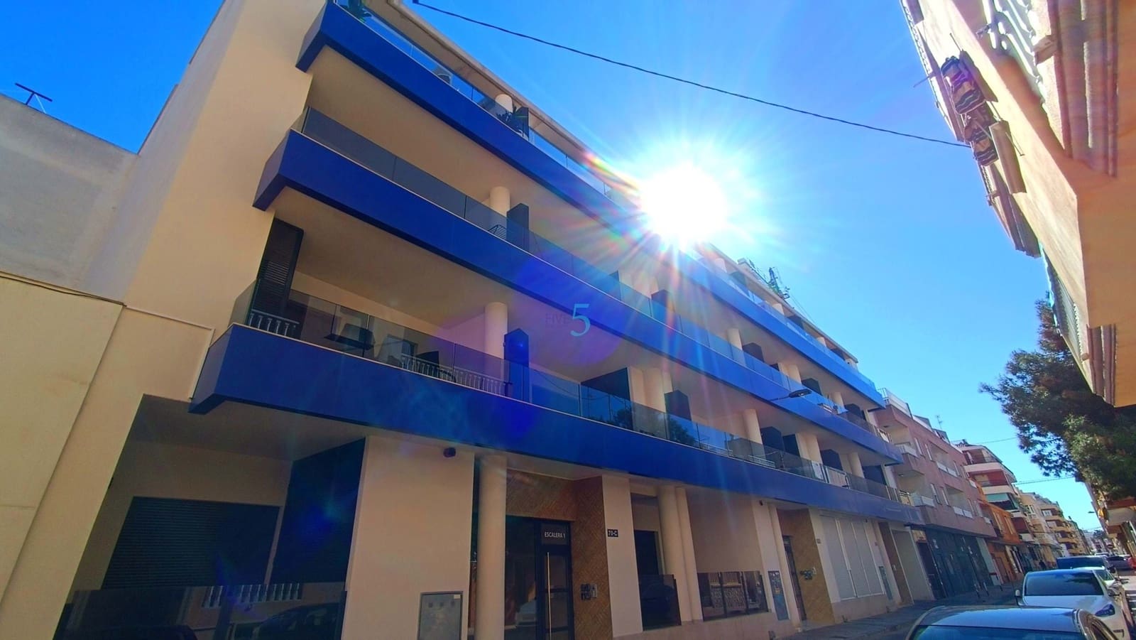 3 soveværelse Lejlighed til salg i Torrevieja med swimmingpool garage - € 399.000 (Ref: 9694289)