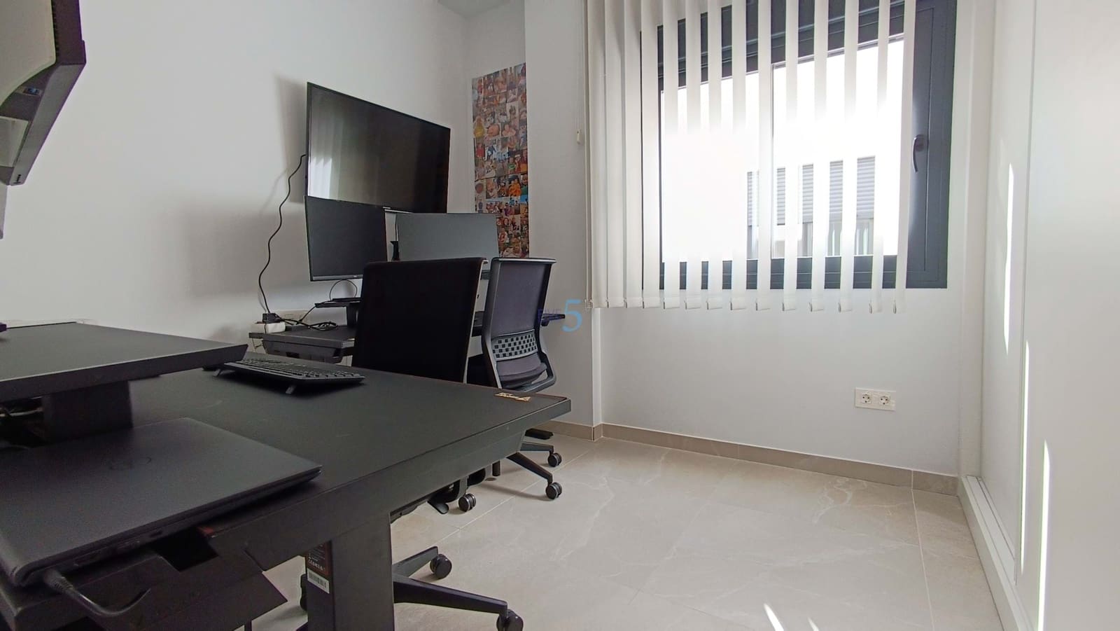 3 soveværelse Lejlighed til salg i Torrevieja med swimmingpool garage - € 399.000 (Ref: 9694289)