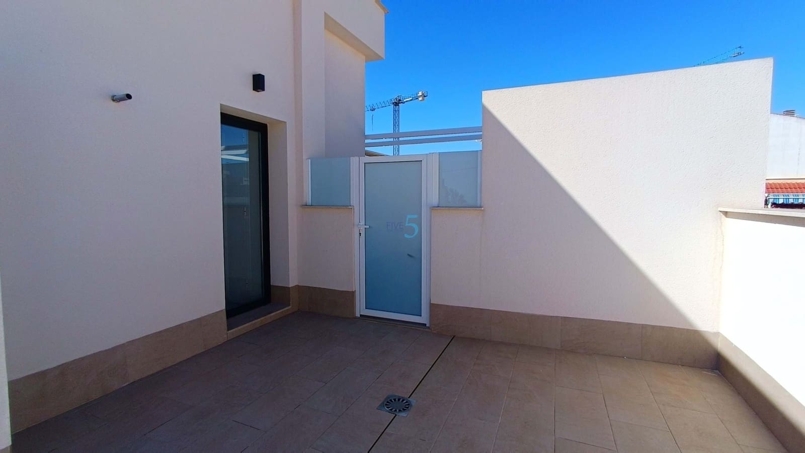 3 soveværelse Lejlighed til salg i Torrevieja med swimmingpool garage - € 399.000 (Ref: 9694289)