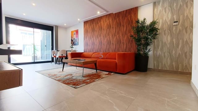 3 soveværelse Lejlighed til salg i Torrevieja med swimmingpool garage - € 399.000 (Ref: 9694289)