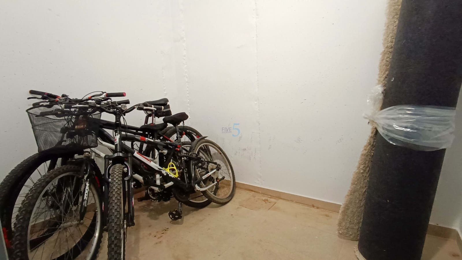 3 soveværelse Lejlighed til salg i Torrevieja med swimmingpool garage - € 399.000 (Ref: 9694289)