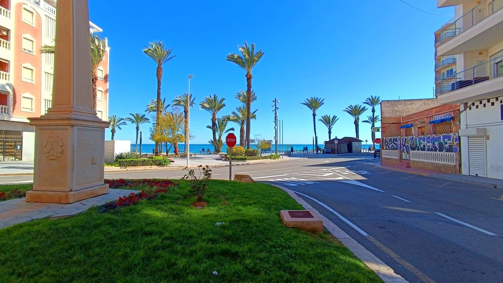 3 soveværelse Lejlighed til salg i Torrevieja med swimmingpool garage - € 399.000 (Ref: 9694289)