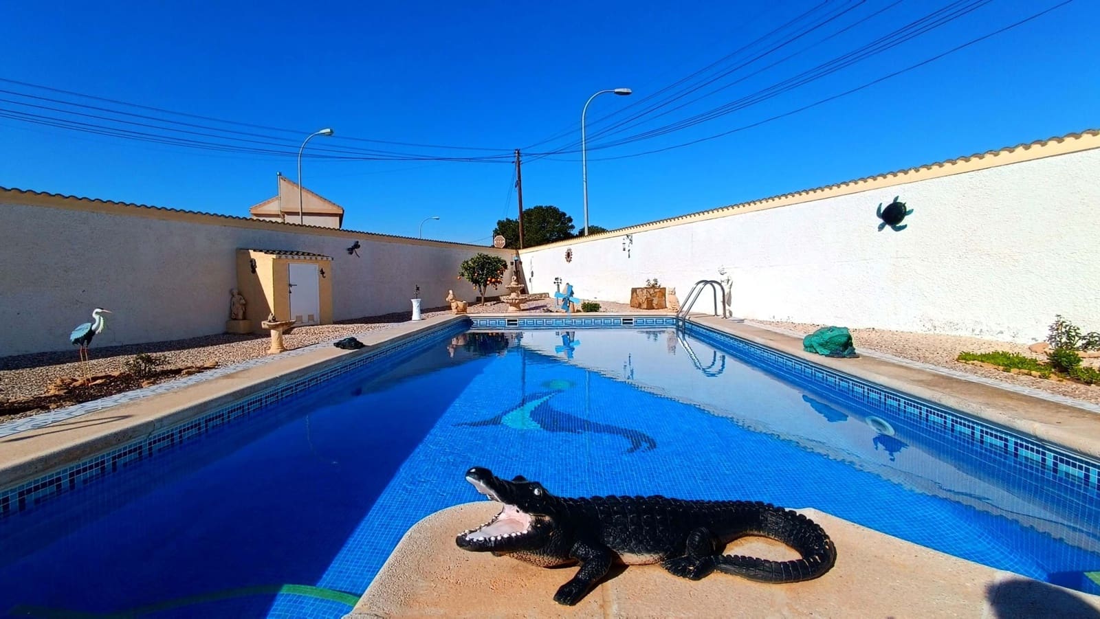 2 Zimmer Villa zu verkaufen in Torrevieja mit Pool - 299.500 € (Ref: 9694290)