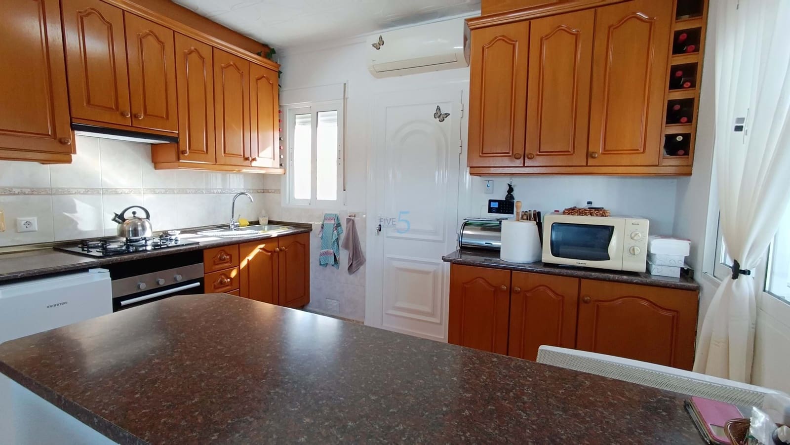 2 Zimmer Villa zu verkaufen in Torrevieja mit Pool - 299.500 € (Ref: 9694290)