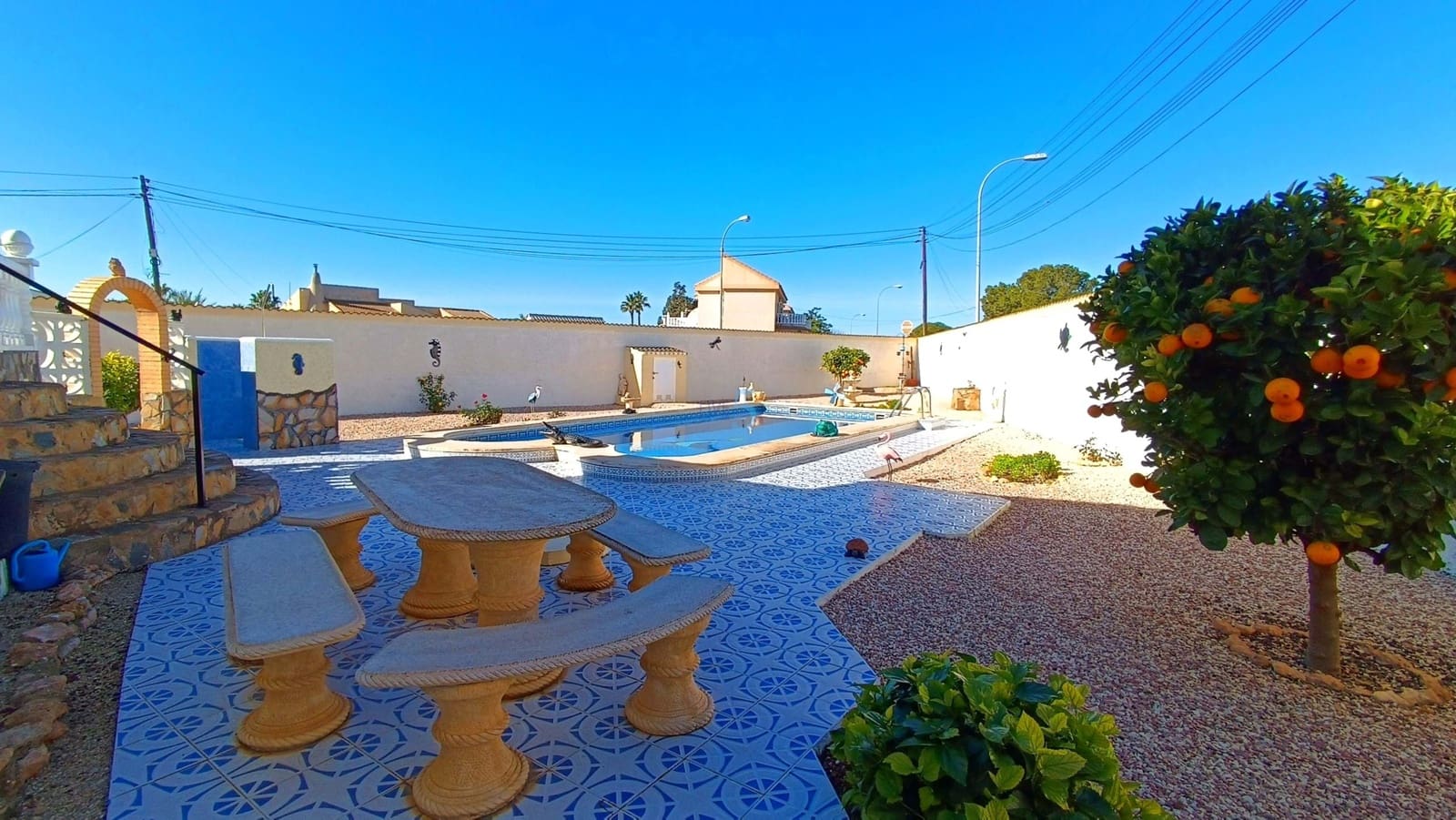 2 Zimmer Villa zu verkaufen in Torrevieja mit Pool - 299.500 € (Ref: 9694290)