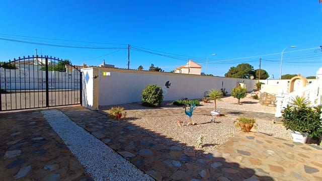 2 Zimmer Villa zu verkaufen in Torrevieja mit Pool - 299.500 € (Ref: 9694290)
