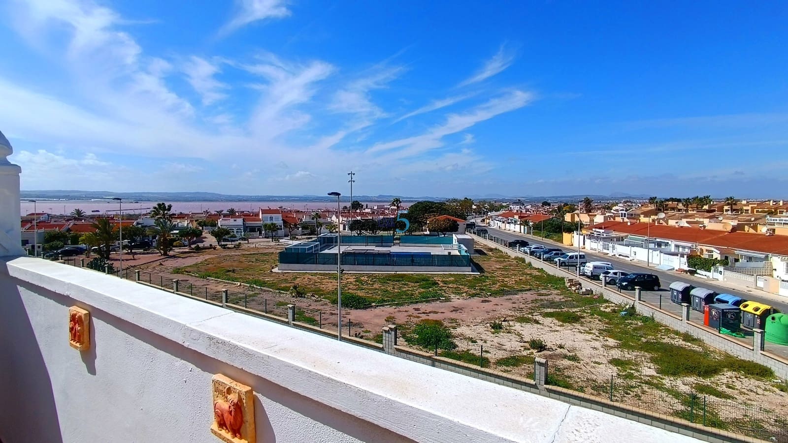2 quarto Casa em Banda para venda em Torrevieja com piscina - 185 000 € (Ref: 9697778)
