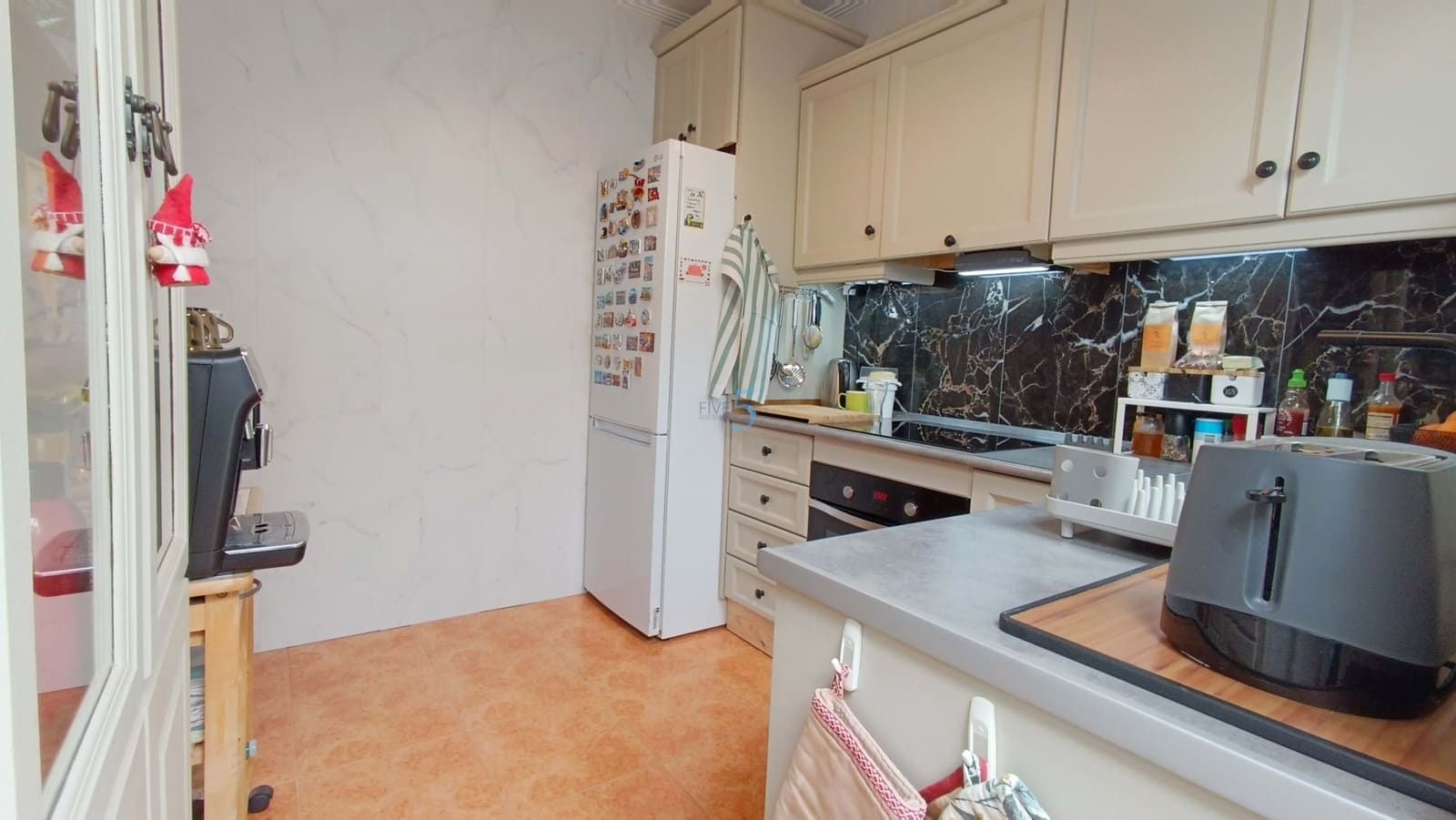 2 quarto Casa em Banda para venda em Torrevieja com piscina - 185 000 € (Ref: 9697778)