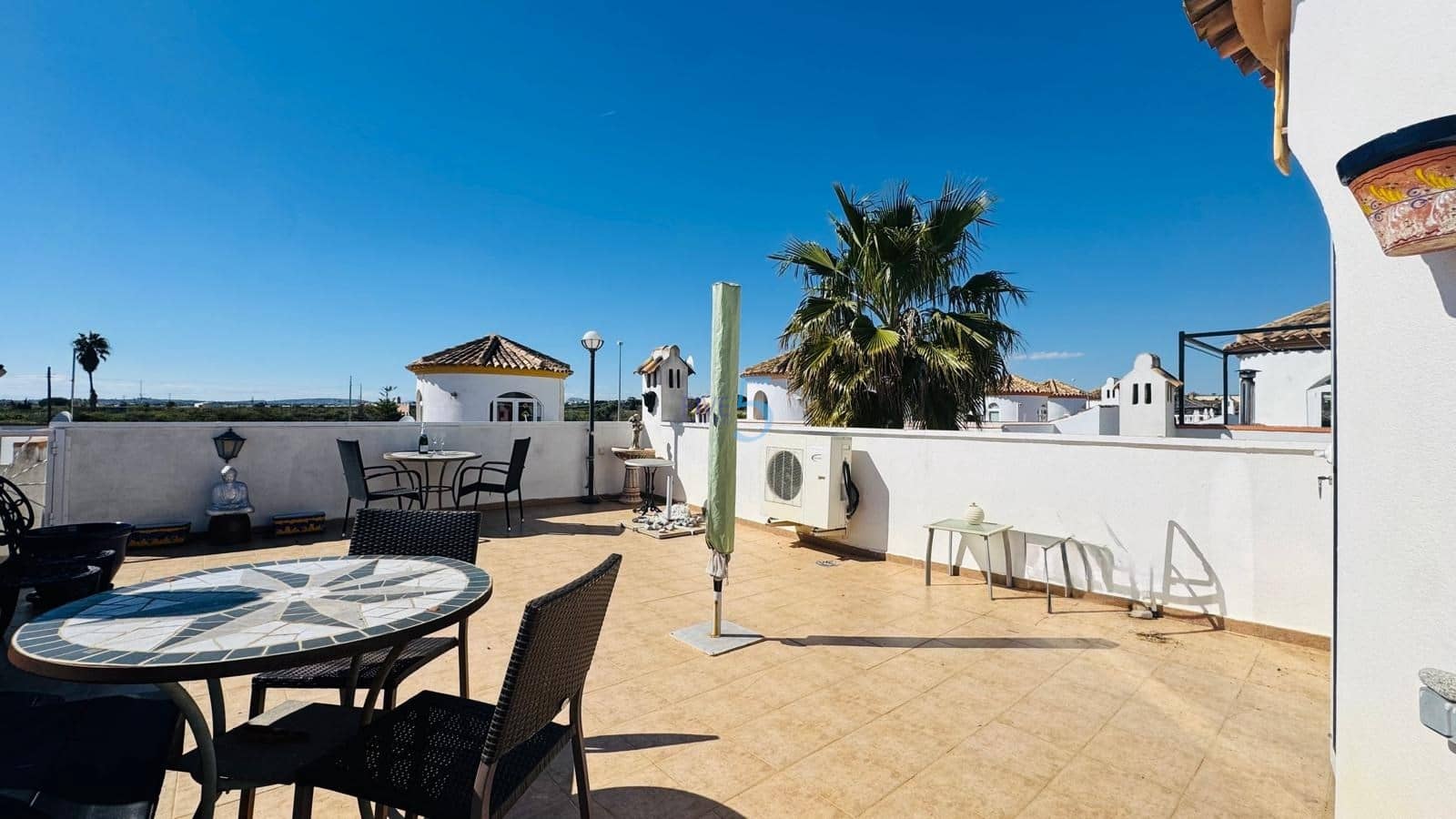 3 chambre Villa/Maison à vendre à El Raso avec piscine - 245 000 € (Ref: 9697779)