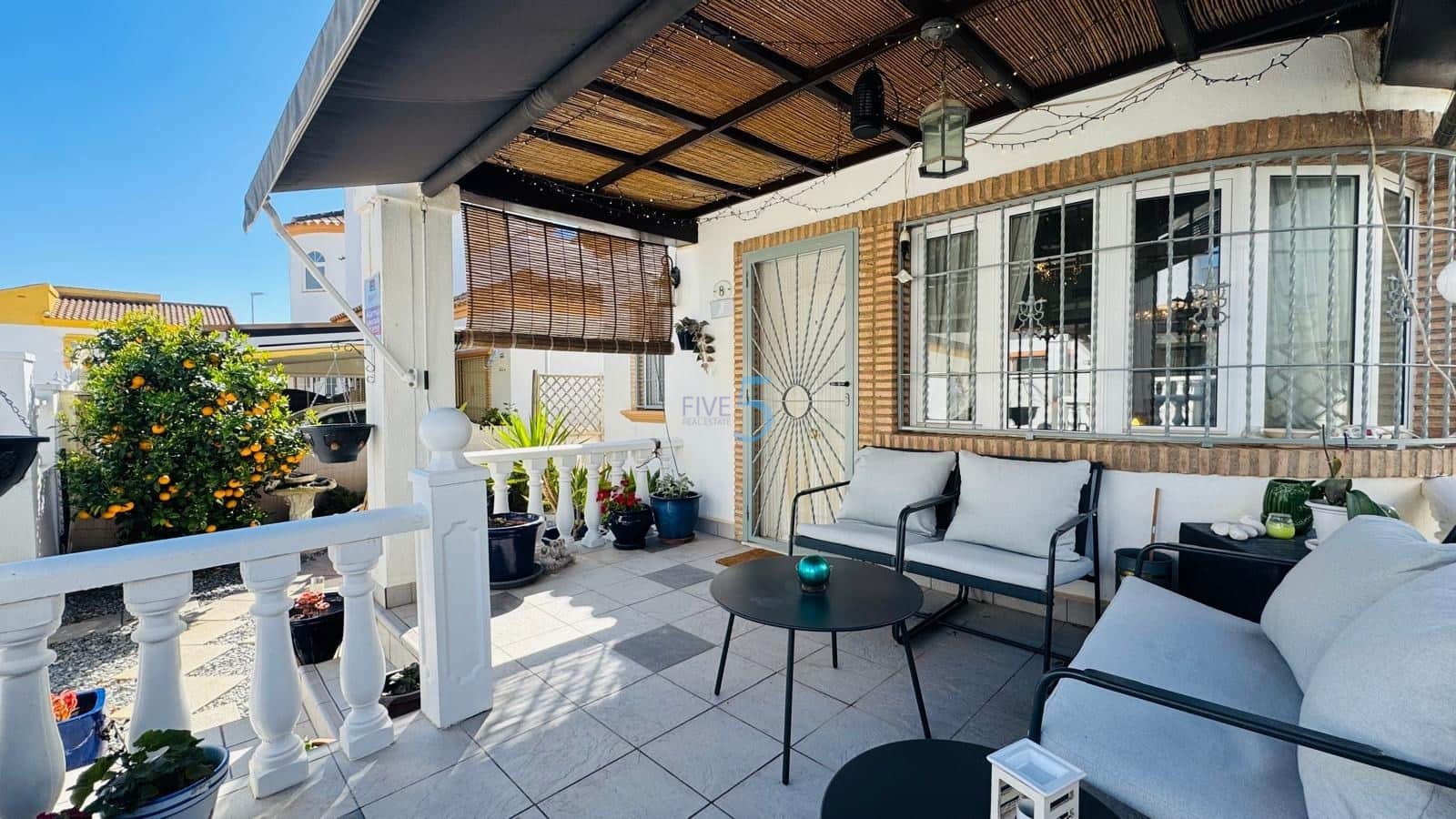 3 chambre Villa/Maison à vendre à El Raso avec piscine - 245 000 € (Ref: 9697779)