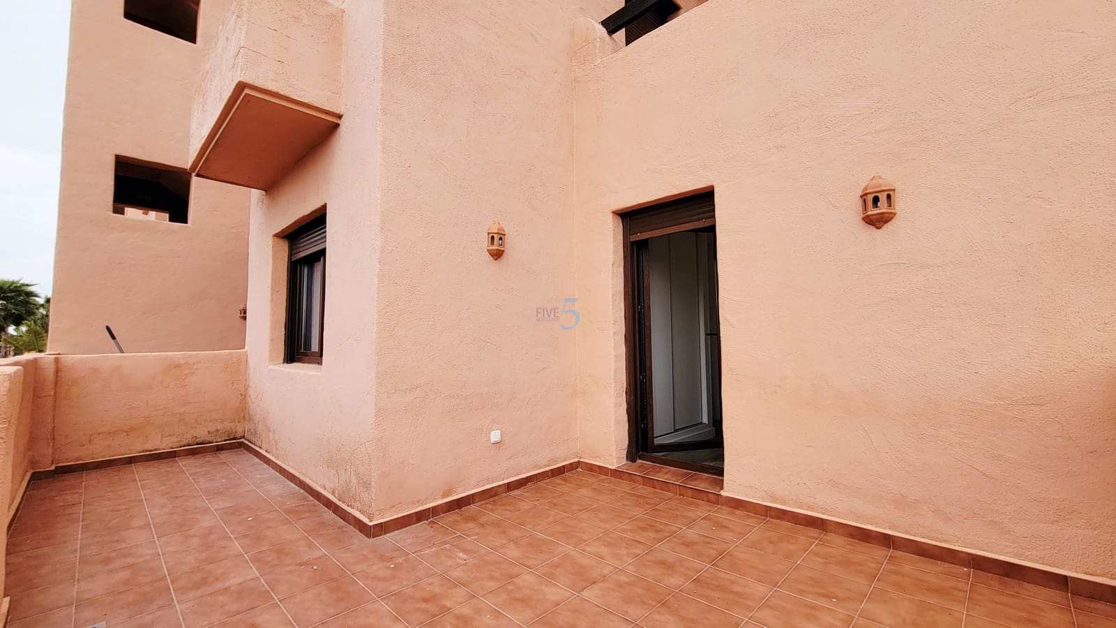 3 makuuhuone Huoneisto myytävänä paikassa Los Alcazares mukana uima-altaan 
autotalli - 259 000 € (Ref: 9700015)