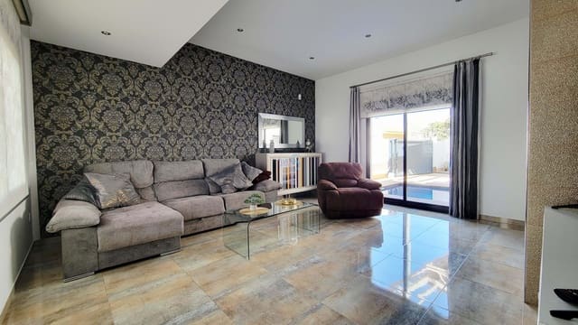 4 chambre Villa/Maison à vendre à Torre de la Horadada, Pilar de la Horadada avec piscine garage - 595 000 € (Ref: 9700016)