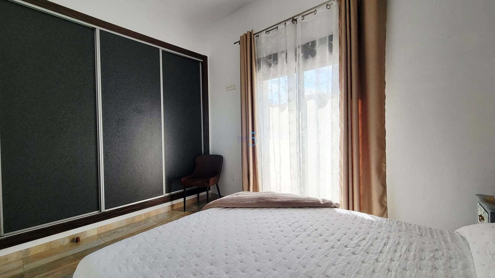 4 chambre Villa/Maison à vendre à Torre de la Horadada avec piscine garage - 595 000 € (Ref: 9700016)