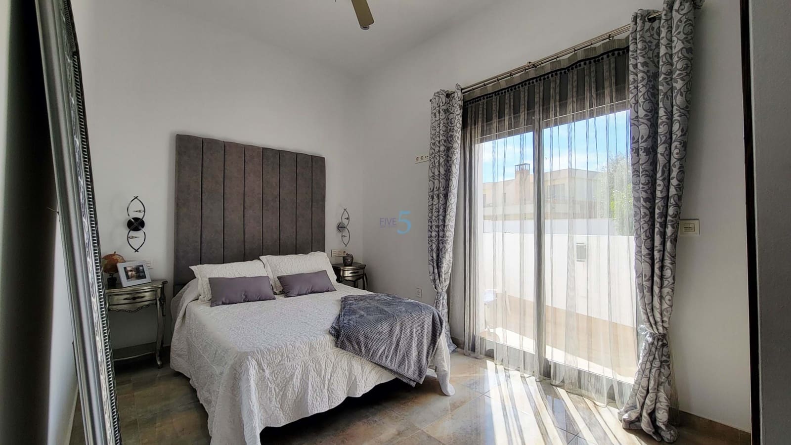 4 chambre Villa/Maison à vendre à Torre de la Horadada avec piscine garage - 595 000 € (Ref: 9700016)