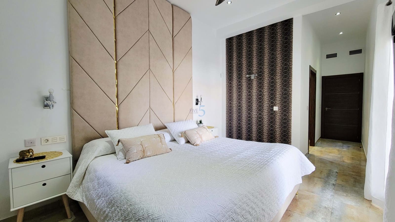 4 chambre Villa/Maison à vendre à Torre de la Horadada avec piscine garage - 595 000 € (Ref: 9700016)