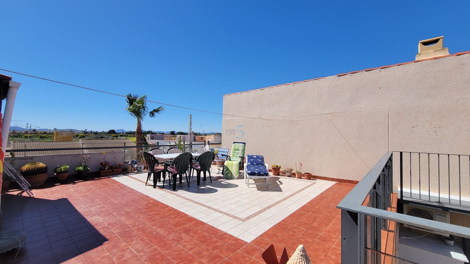 2 bedroom Apartment for sale in Los Urrutias - € 159,000 (Ref: 9700017)